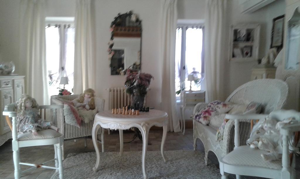 Ousson-sur-LoireLa Chaumiere住宿加早餐旅馆 外观 照片