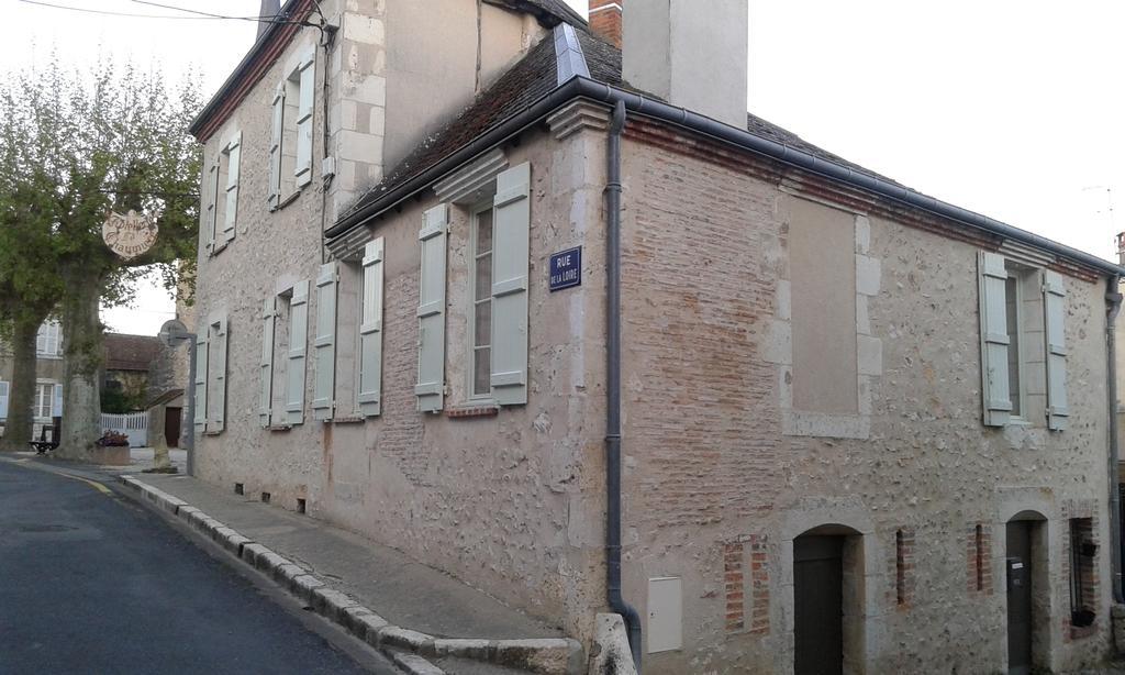 Ousson-sur-LoireLa Chaumiere住宿加早餐旅馆 外观 照片
